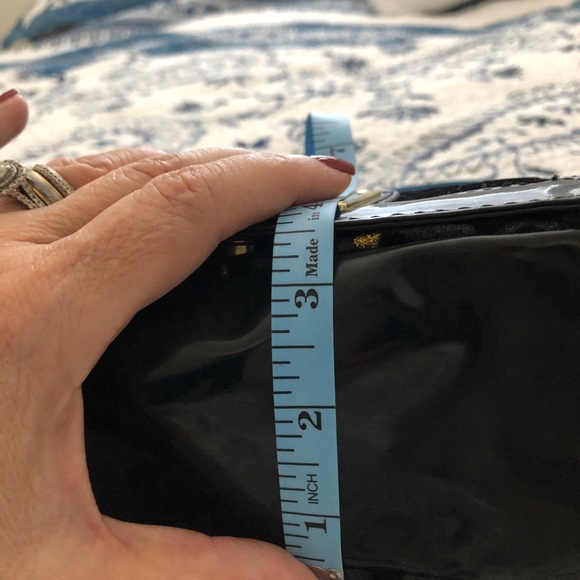 Betsy Johnson purse / bag. - Picture 5 of 7